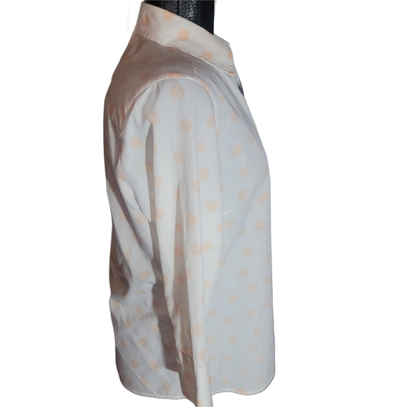 Foxcroft Cream with Orange Sea Shell Print Shirt 8 - Picture 3 of 6